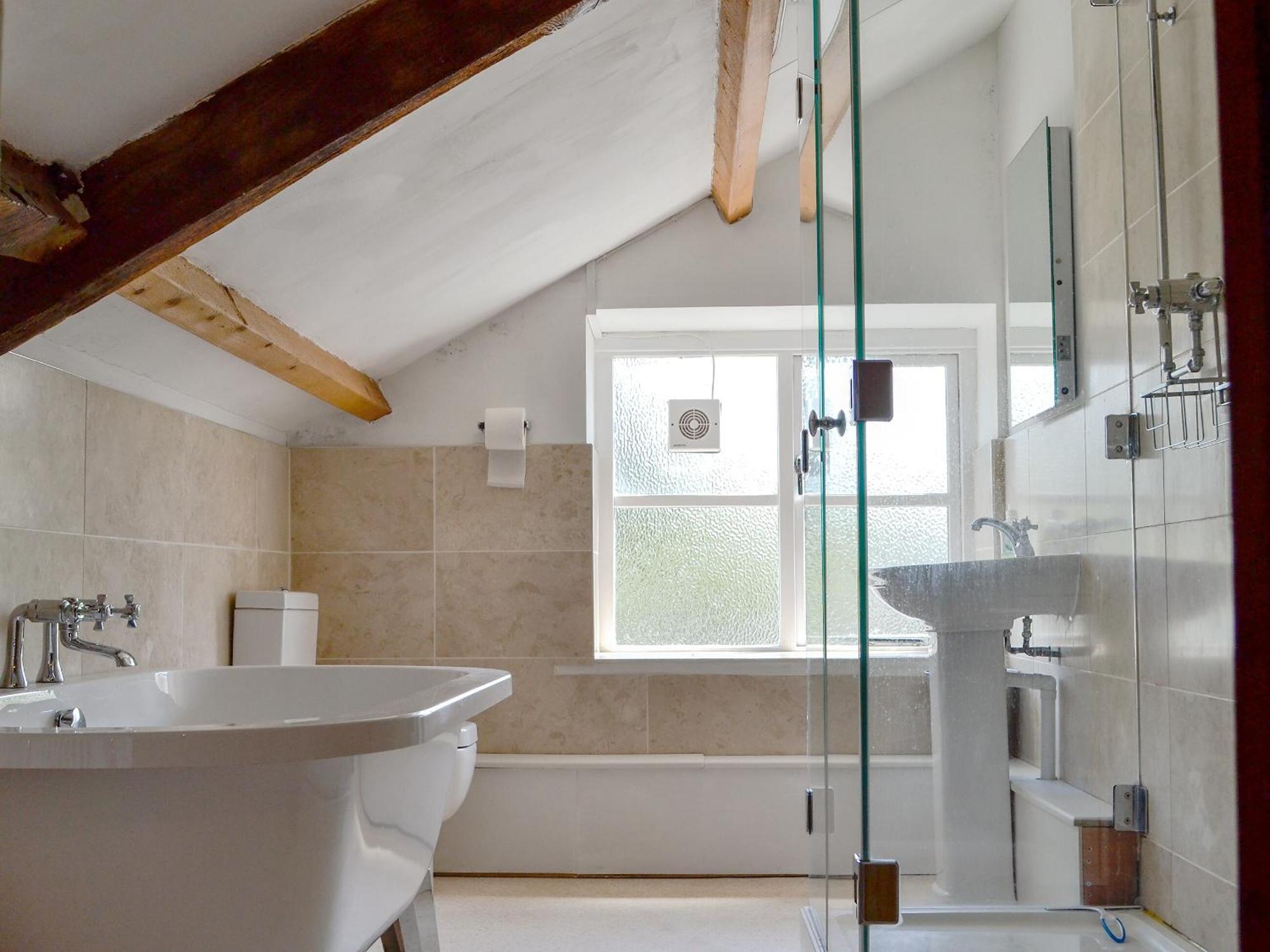 The Mill Farmhouse Llandybie Extérieur photo